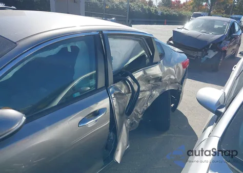 2016 Kia Optima Lx z USA, uszkodzony, nr VIN 5XXGT4L32GG099979